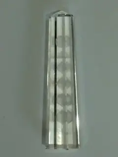 ユリゲラー　クリスタルタワー