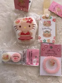 日焼けキテクッションキーホルダー・ヘアゴム・カードケース・コンタクトケース