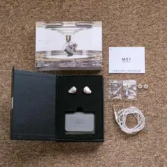 Item thumbnail for item dc7e6257-2290-4133-ba35-02a7d7e1cb7d