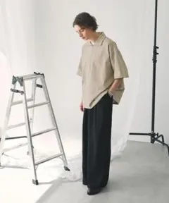 EMMA CLOTHES　グレイッシュベージュ　ハーフジップ　半袖Tシャツ　M