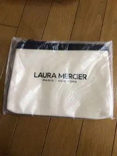 ローラメルシェ　ノベルティ　ポーチ