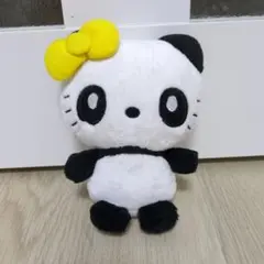 ハローキティ　ぬいぐるみ　なチャイナ