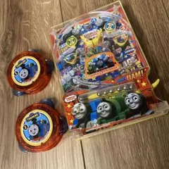 トーマスおもちゃセット　パチンコ、タンバリン３点