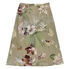 美品Aquascutum 膝下丈フレアスカート ボタニカル柄 レディース11