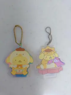サンリオ　ポムポムプリン　イースター　恐竜アクリルキーホルダー
