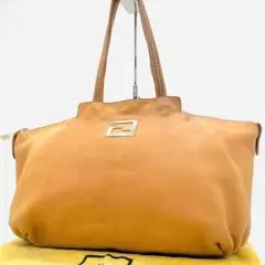 ✨A4収納可•高級✨FENDI トートバッグ 肩掛け FF金具 レザー ブラウン