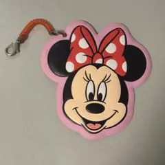 ディズニーランド ミニーマウス　パスケース ピンク