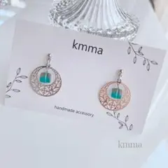 透かしパーツ×ブルービーズの上品ピアス＊イヤリング