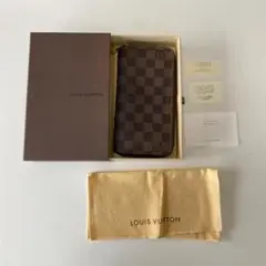 LOUIS VUITTON ルイヴィトン ジッピー ウォレット