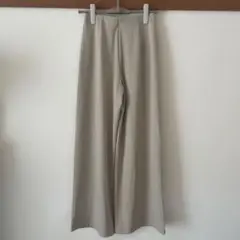 【UNIQLO】クレープジャージーストレートパンツ