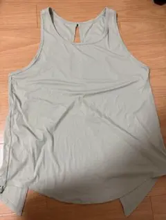 グリーン タンクトップ Lサイズ