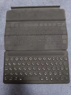 iPad第7世代用キーボード