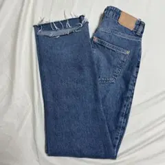 ZARA デニム　ストレート　ブルー　切りっぱなし　　EUR 34