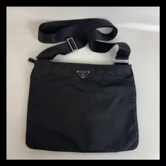PRADA プラダ ナイロン ロゴプレート ショルダーバッグ ブランド