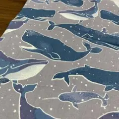 クジラ柄　ダブルガーゼ生地　ブルー　108cm ×25cm