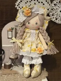 ハンドメイド　カントリードールちゃん