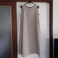 ノースリーブ Aラインワンピース