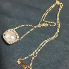 美品 ヴェレッタオッターヴァ ネックレスダイヤモンドローズクォーツ18KPG