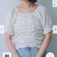 HEYUMM シャーリングスクエアトップ アーバンリサーチ
