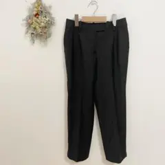 【Rene 】ルネ センタープレス パンツ 黒 裾スリット入 新品