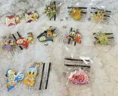 美品　ディズニーキャラクター ピンバッチ　12個セット