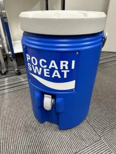 【非売品】ポカリスエットモデル缶クーラー 大塚 ポカリスエット B缶300ml (4987035341918) の仕入れ・箱