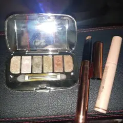 Item thumbnail for item c8646cd9-99d0-45c8-9183-fe3593190e2f