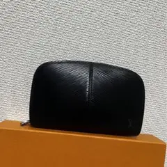 ルイヴィトン エピ Z 化粧ポーチ