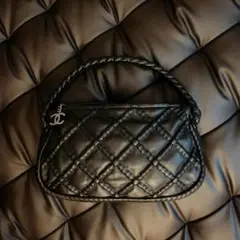 Chanel ショルダーバッグ (すごく可愛い!ユニークデザイン!)