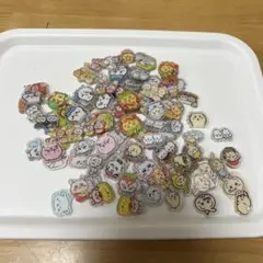 ③アクリルパーツ