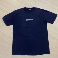 UNDEFEATED Tシャツ