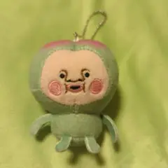 すももももじりのぬいぐるみキーホルダー