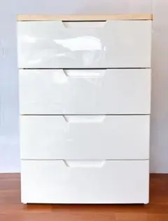 アイリスオーヤマ　4段チェスト