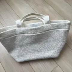 ピオヌンナル　ガーデン　アイボリー