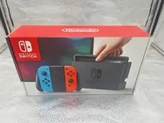 任天堂のゲーム機　Nintendo Switch 本体&ケースセット