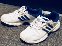 adidas スニーカー 運動靴 ランニングシューズ テニスシューズ 白