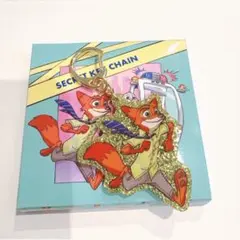 ズートピア ディズニーストア シークレットキーチェーン ニック