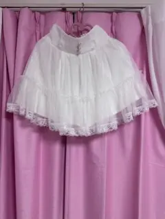 ♡白いレーススカート♡