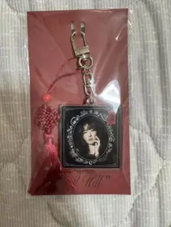 FRAME PHOTO KEYRING レッドベルベットスルギ トレカ付き