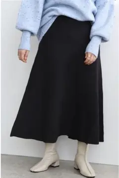 新品未使用 エイミーロウ ニットフレアスカート