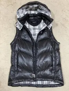 【美品、サイズL】バーバリーブラックレーベルダウンベスト　ノバチェック