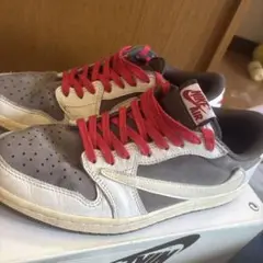 NIKE travis Scott スニーカーaj1