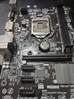 GIGABYTE　GA-H81M-D3V