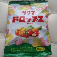 ラスト１点！　果汁入り　サクマドロップス　105グラム