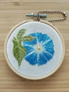 朝顔　青　手刺繍　壁掛け　壁飾り　フレーム