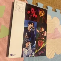 SixTONES/on eST〈初回盤・2枚組〉　ブルーレイ