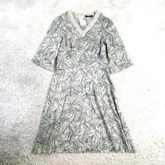新品✨ NEW YORKER 七分袖 Vネックひざ丈 ワンピース M 緑