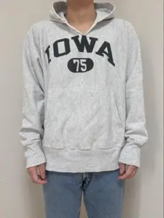 Champion Reverse Weave Iowa パーカー L
