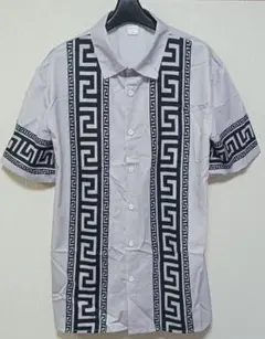 新品●幾何学模様●半袖シャツ●Ｌ