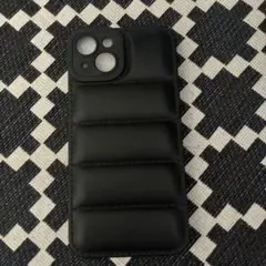 ブラック iPhone13用パッド入りケース